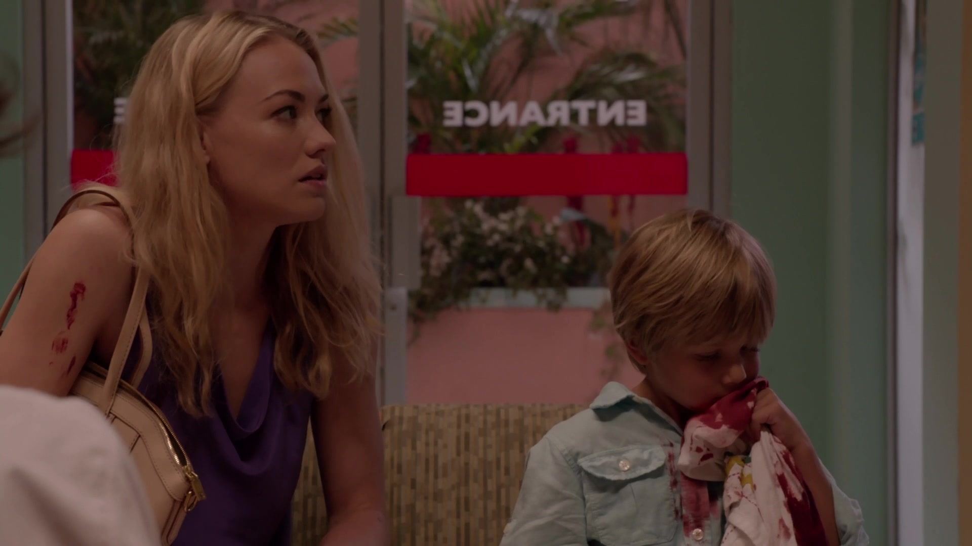 Dexter_8x10_GoodbyeMiami_0156.jpg