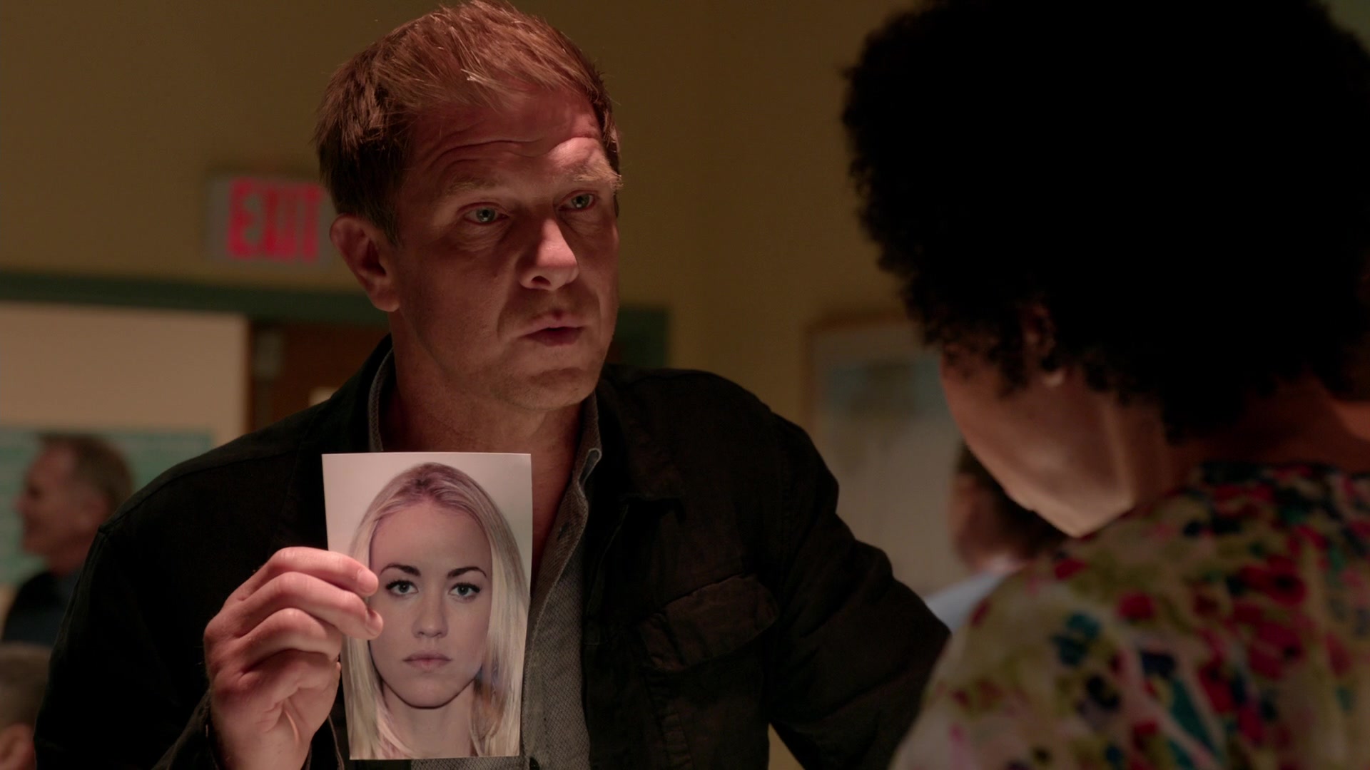 Dexter_8x10_GoodbyeMiami_0166.jpg