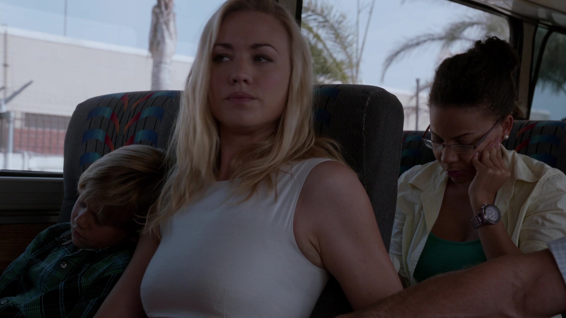 Dexter_8x12_RemebertheMonsters_0130.jpg
