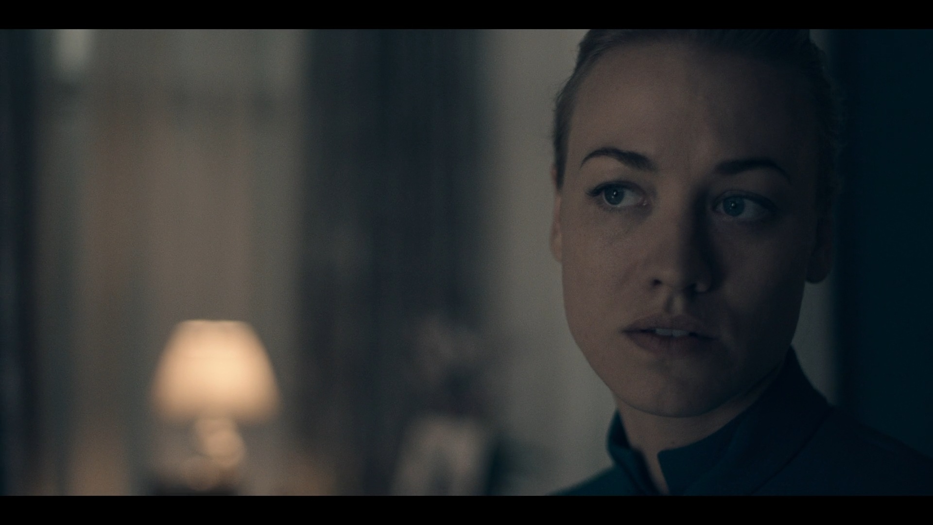 TheHandmaidsTale_1x01_Offred_0035.jpg