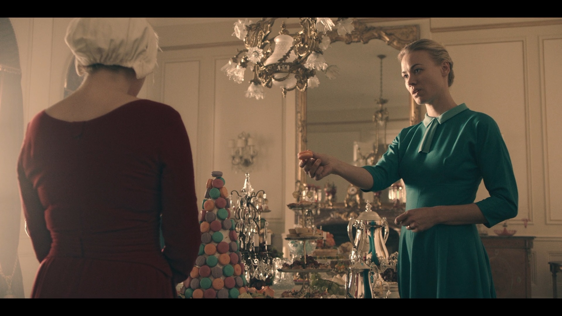 TheHandmaidsTale_1x02_BirthDay_0056.jpg