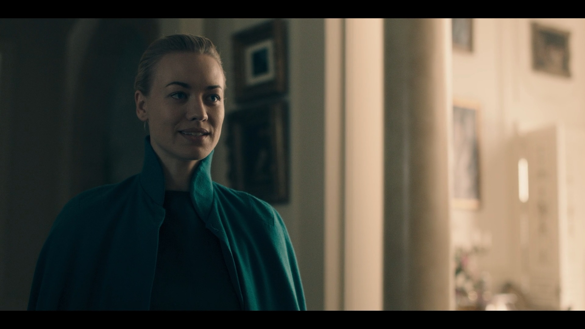 TheHandmaidsTale_1x03_Late_0076.jpg