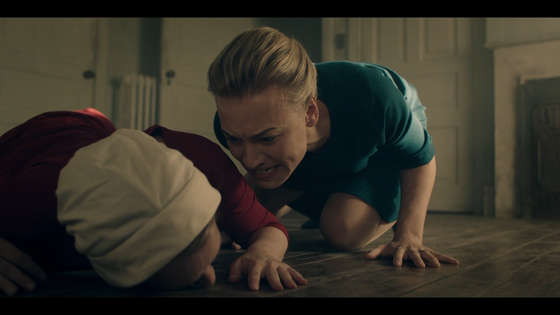 TheHandmaidsTale_1x03_Late_0210.jpg