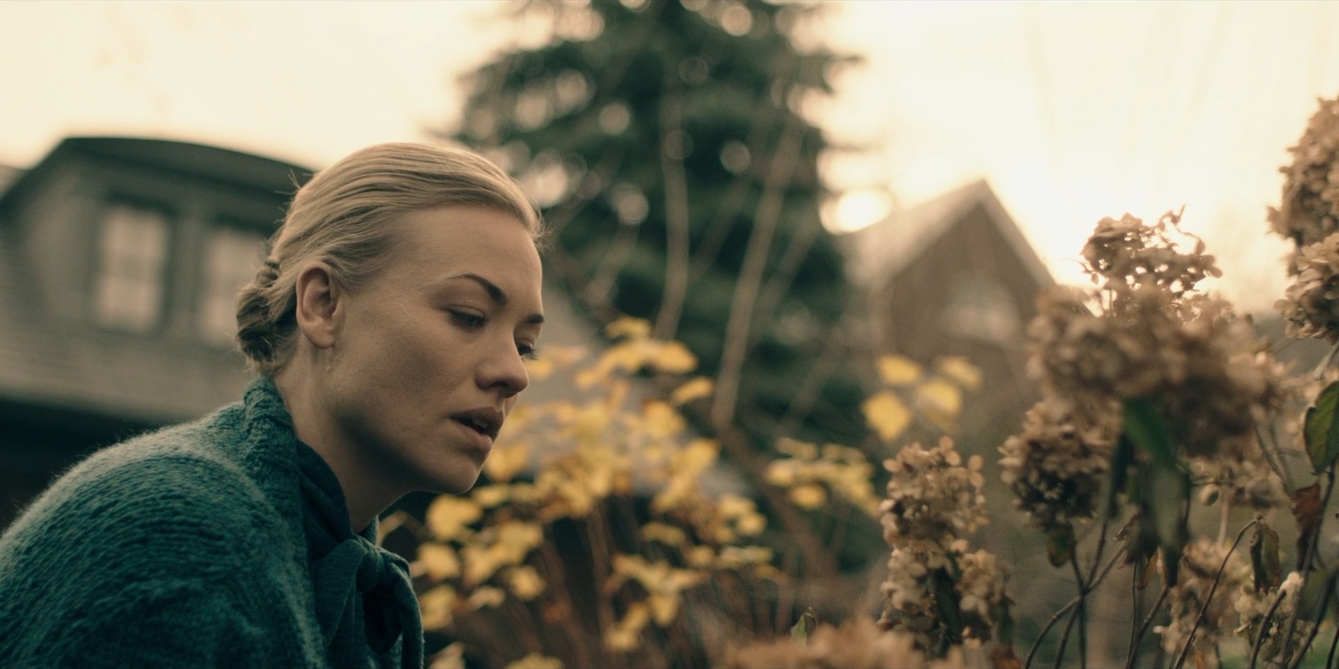 TheHandmaidsTale_1x05_Faithful_0031.jpg