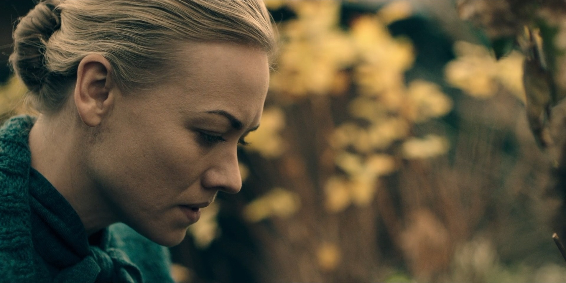 TheHandmaidsTale_1x05_Faithful_0090.jpg