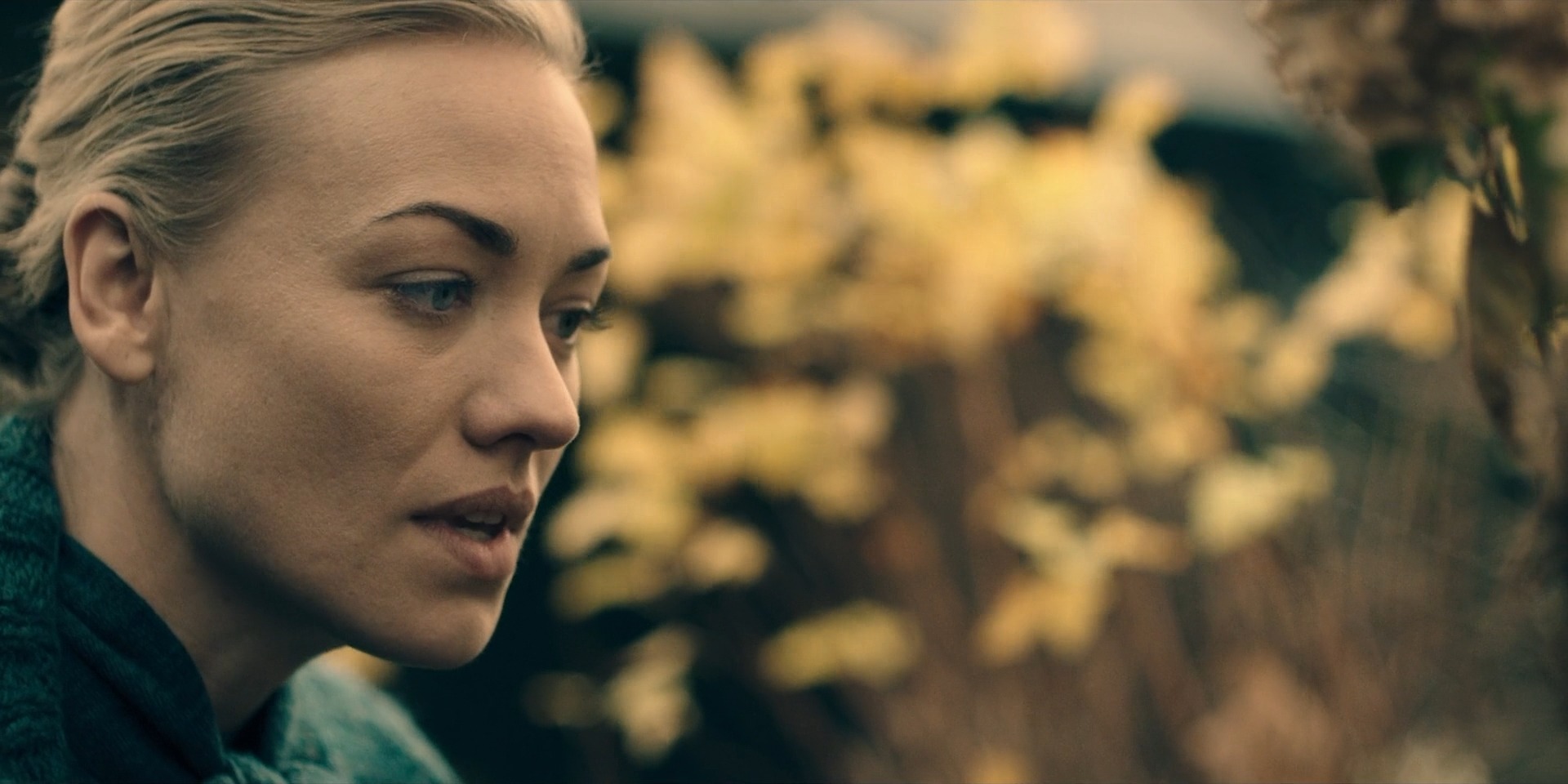 TheHandmaidsTale_1x05_Faithful_0104.jpg