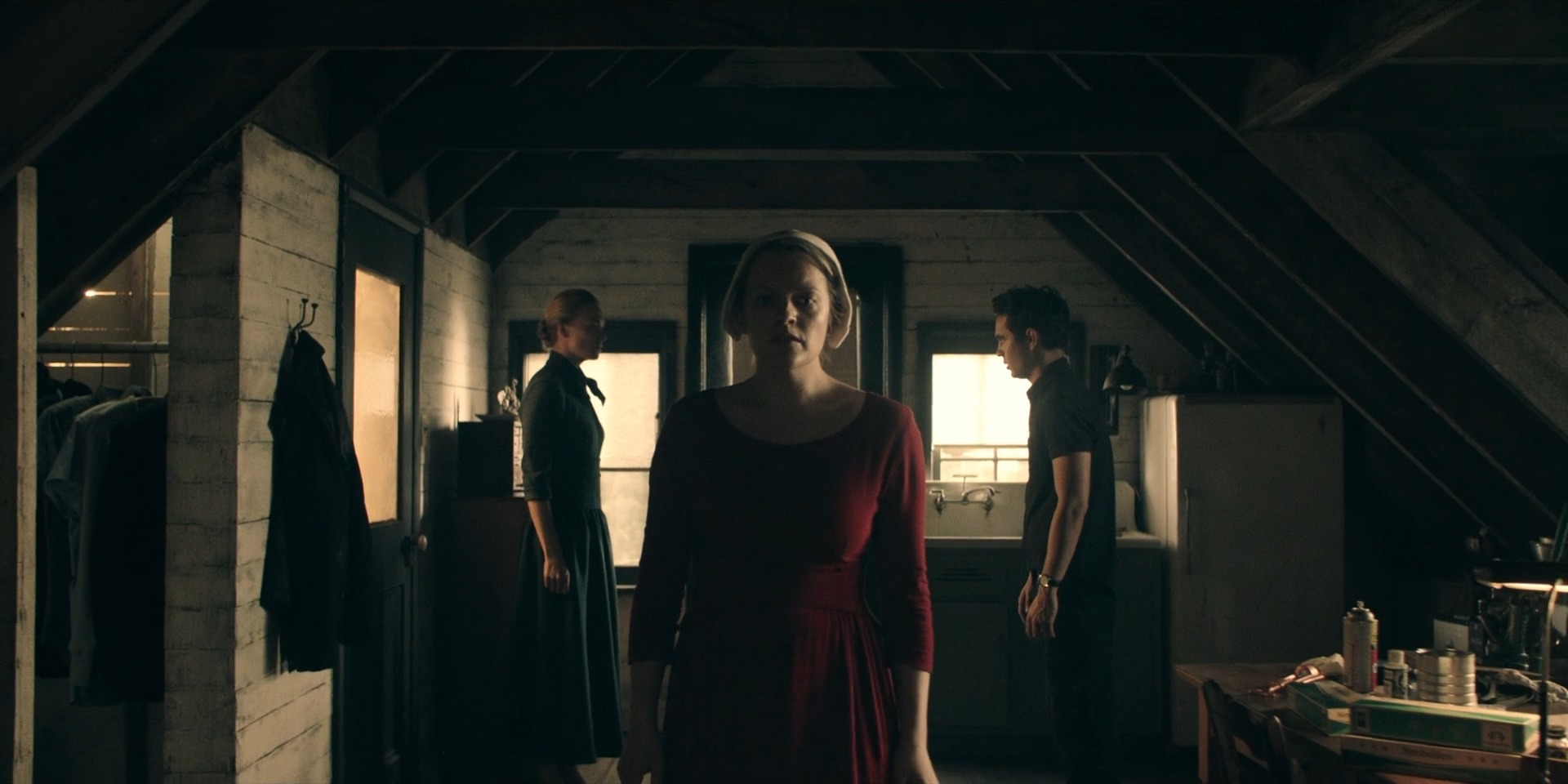 TheHandmaidsTale_1x05_Faithful_0158.jpg