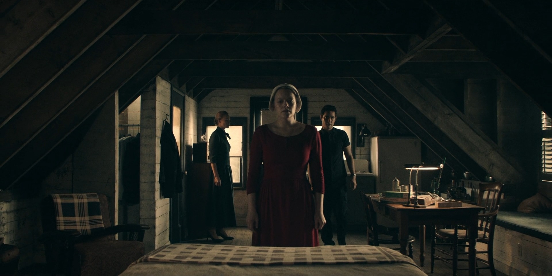 TheHandmaidsTale_1x05_Faithful_0159.jpg