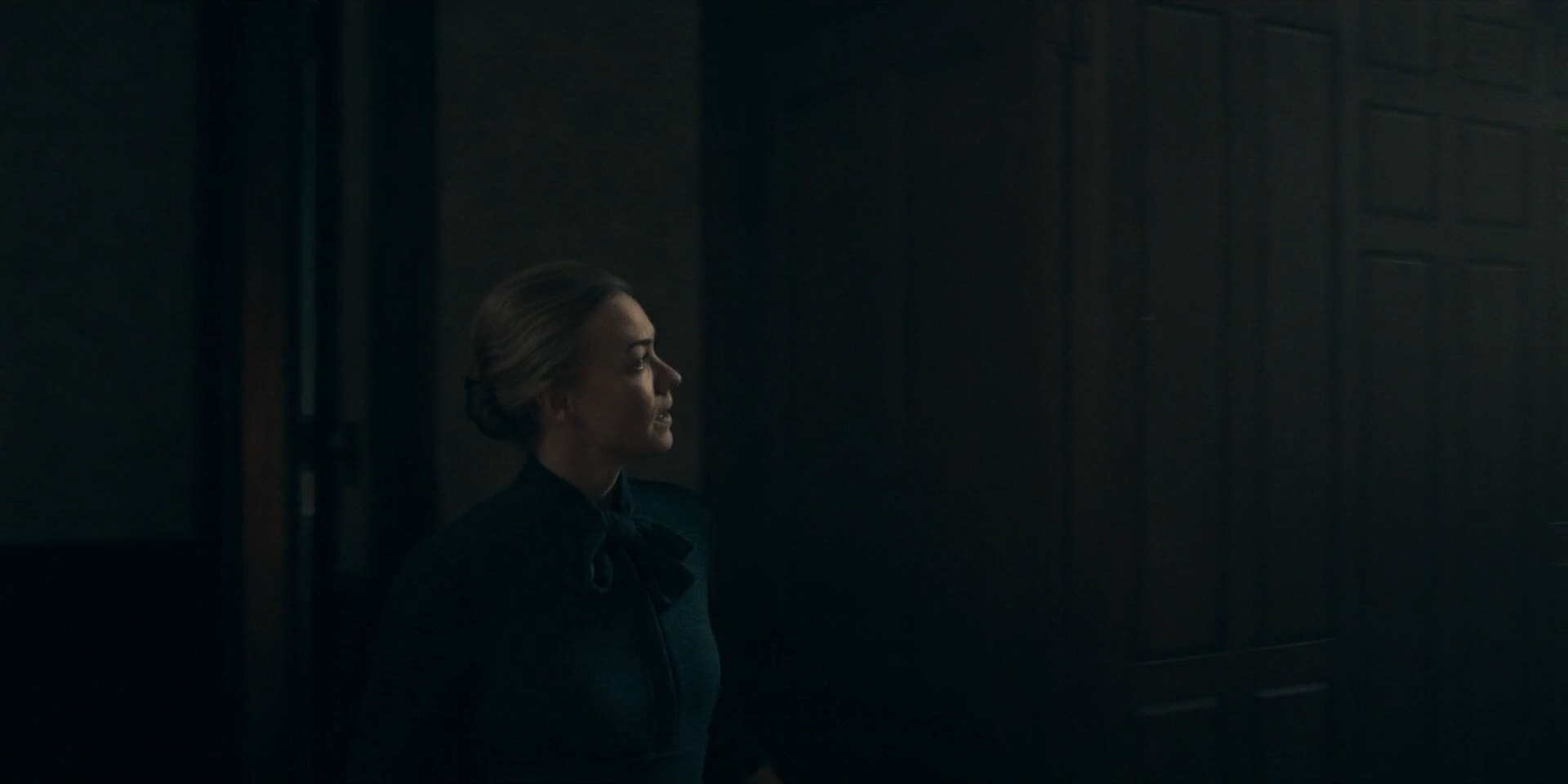 TheHandmaidsTale_1x05_Faithful_0178.jpg