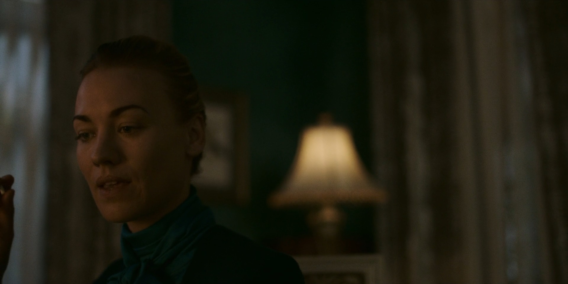 TheHandmaidsTale_1x05_Faithful_0206.jpg