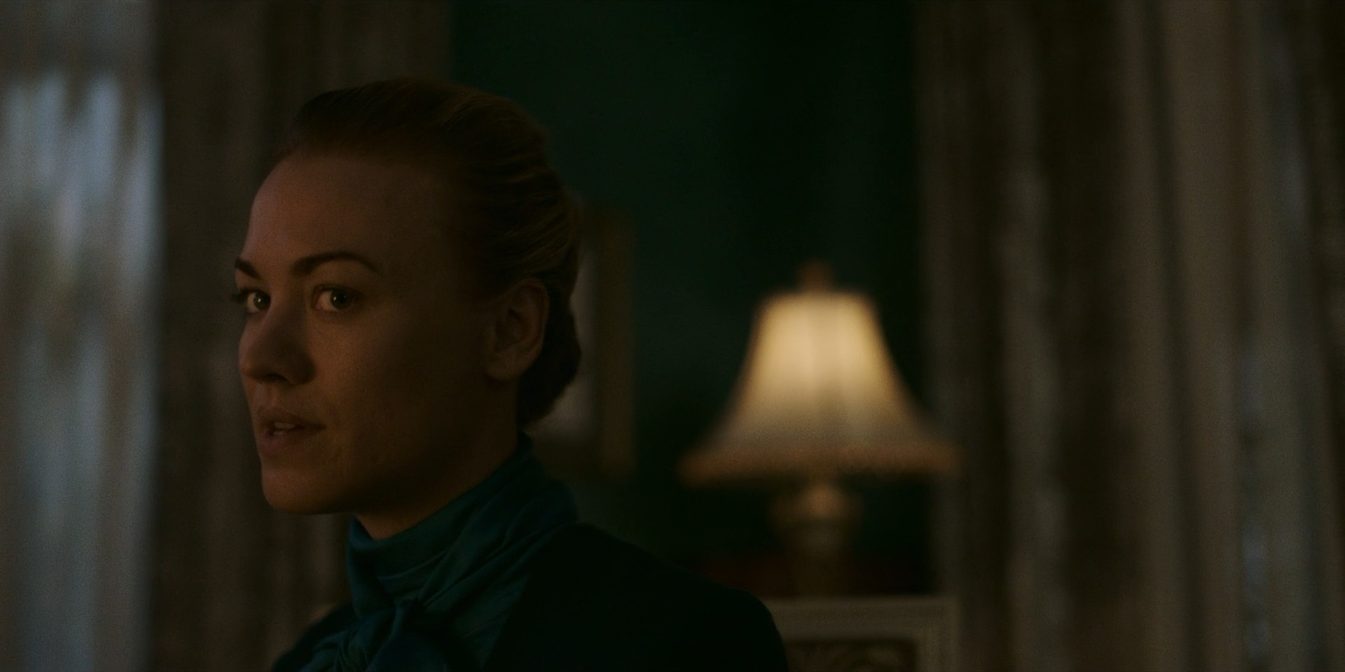 TheHandmaidsTale_1x05_Faithful_0213.jpg