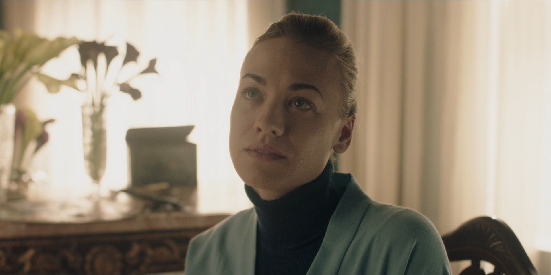 TheHandmaidsTale_1x05_Faithful_0250.jpg