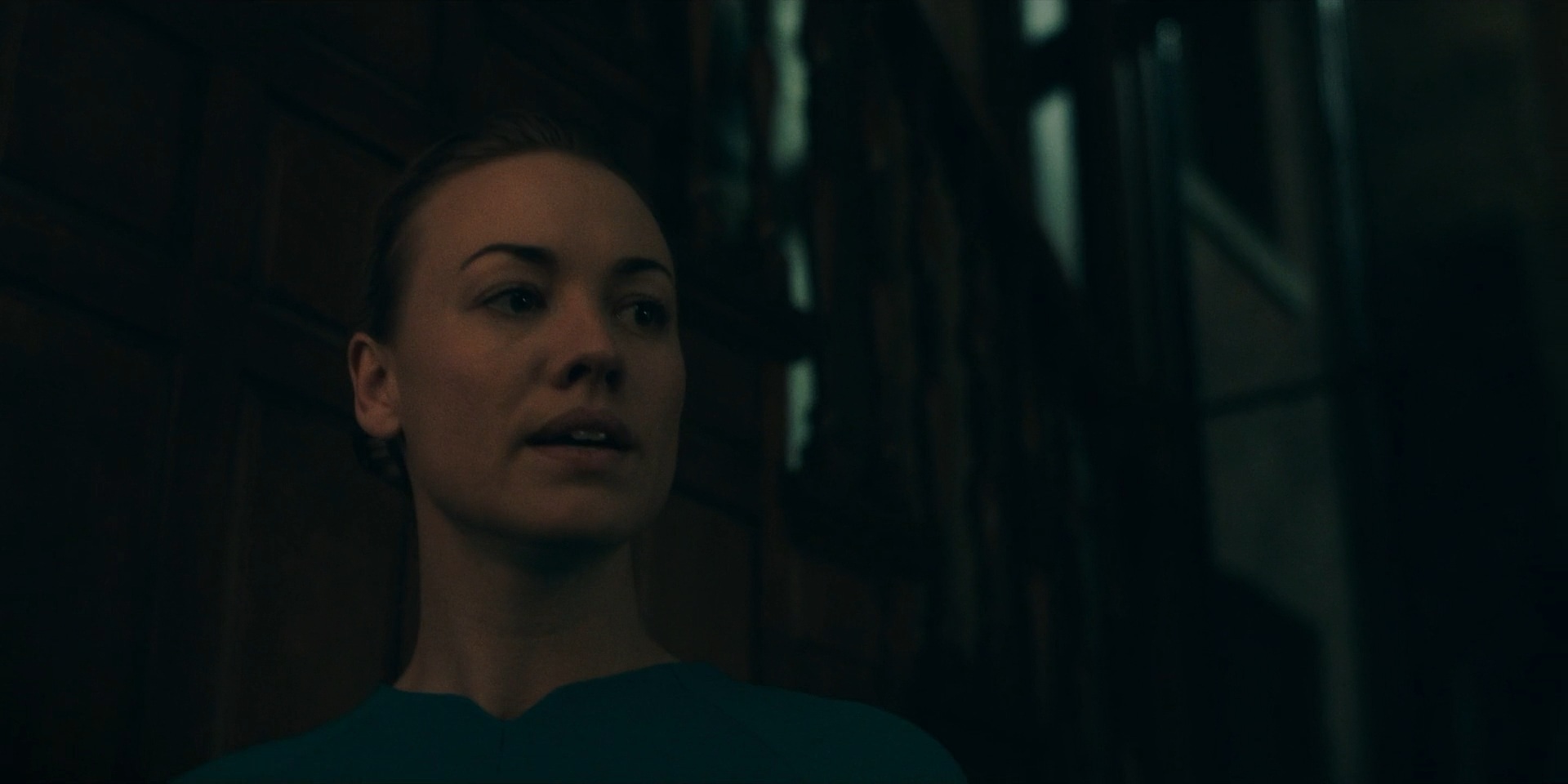 TheHandmaidsTale_1x06_AWomansPlace_0092.jpg