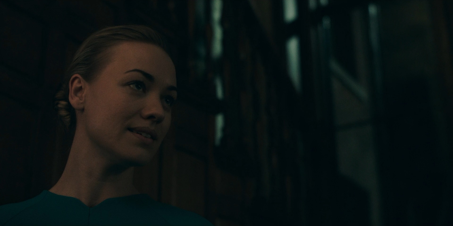 TheHandmaidsTale_1x06_AWomansPlace_0095.jpg
