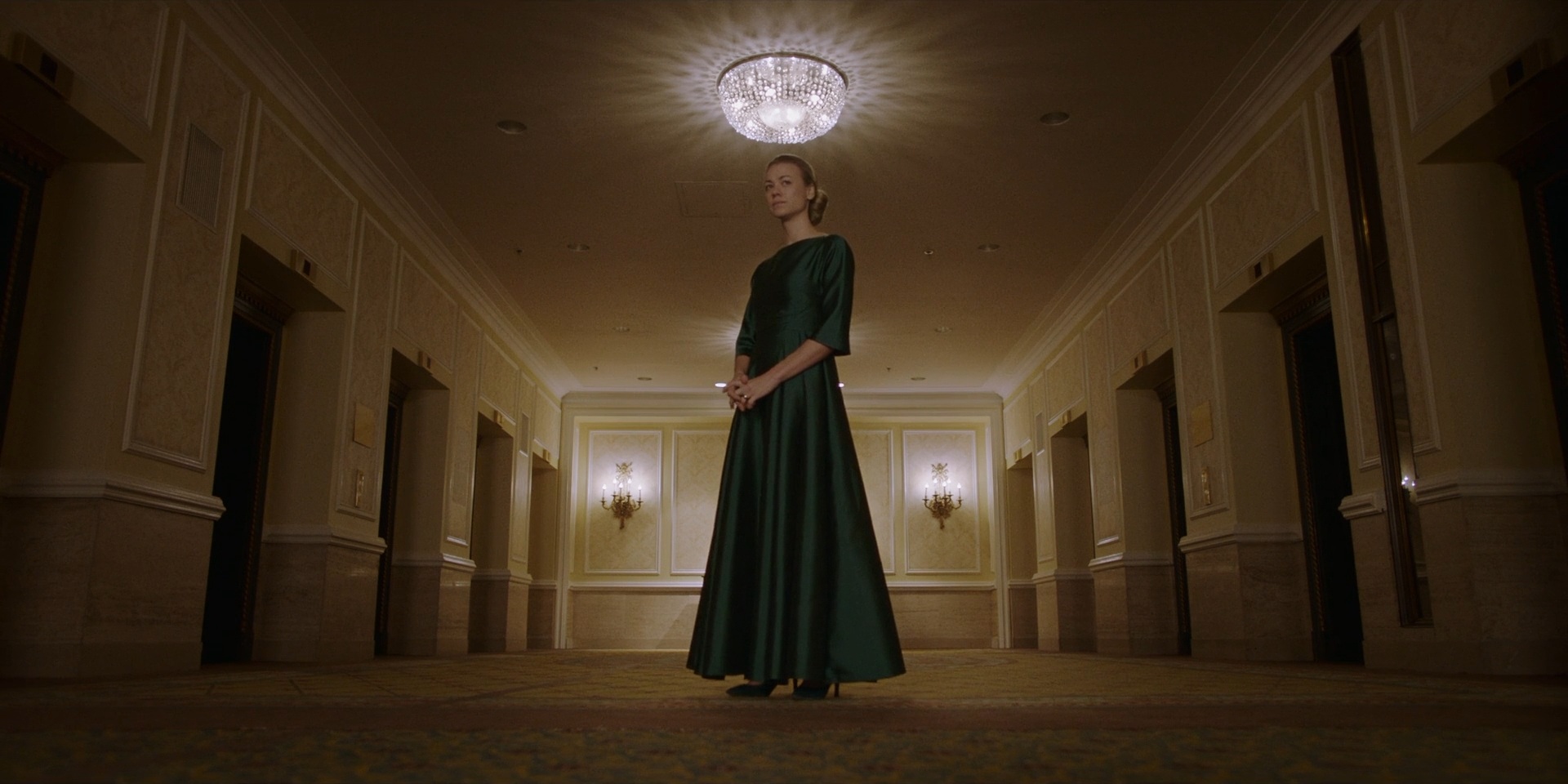 TheHandmaidsTale_1x06_AWomansPlace_0317.jpg TheHandmaidsTale_1x06_AWomansPlace_0317.jpg