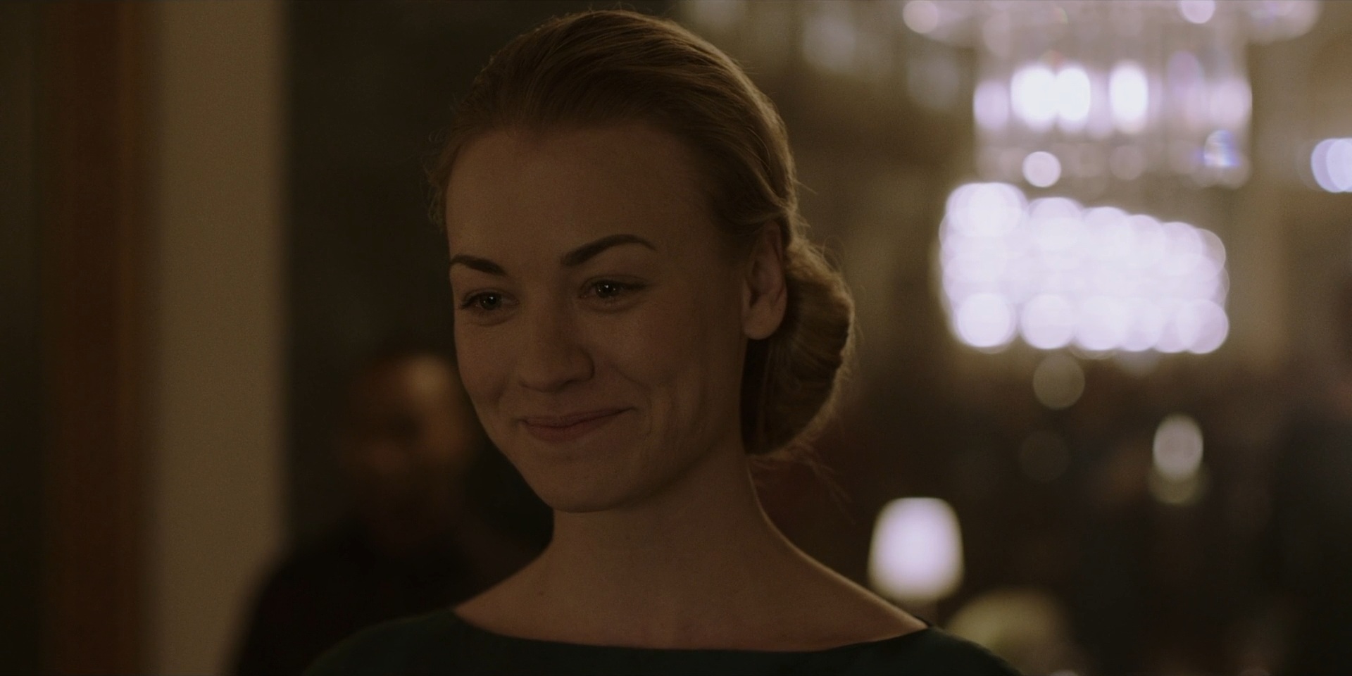TheHandmaidsTale_1x06_AWomansPlace_0444.jpg