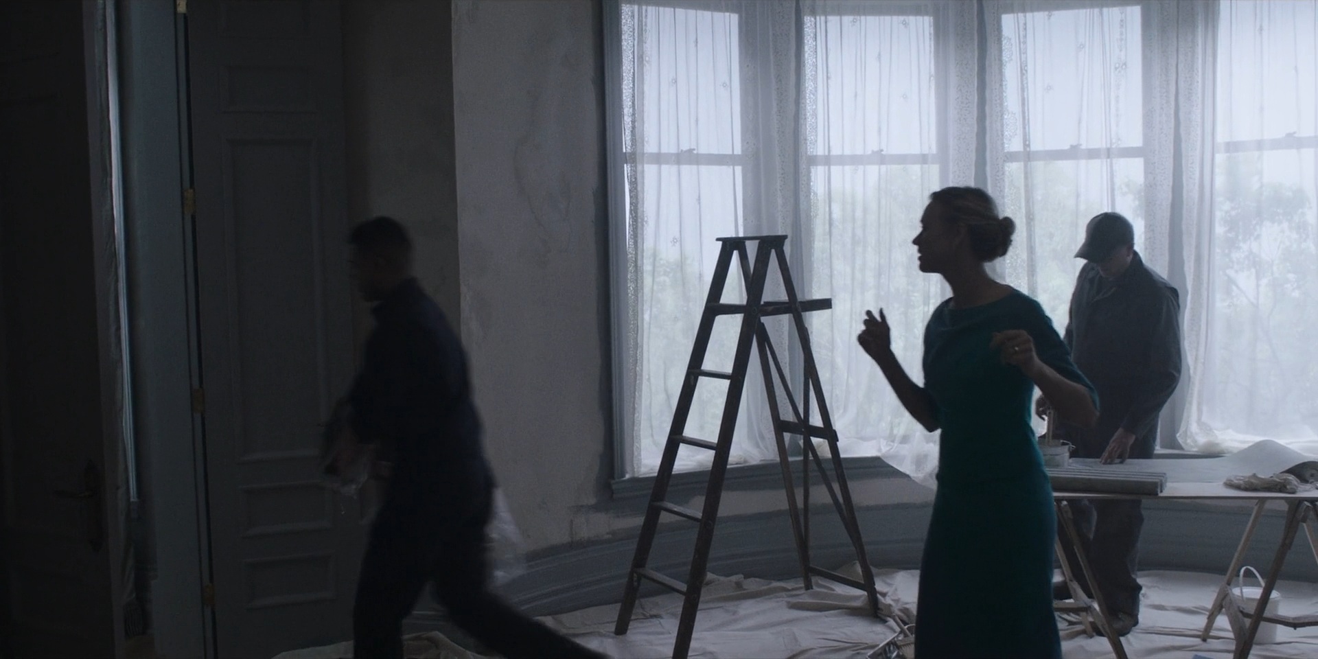 TheHandmaidsTale_1x06_AWomansPlace_0457.jpg