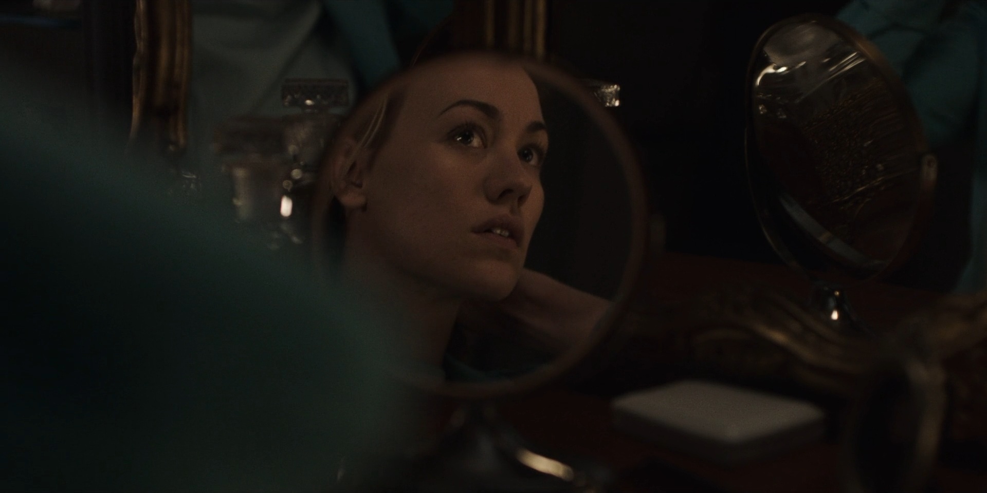 TheHandmaidsTale_1x06_AWomansPlace_0504.jpg