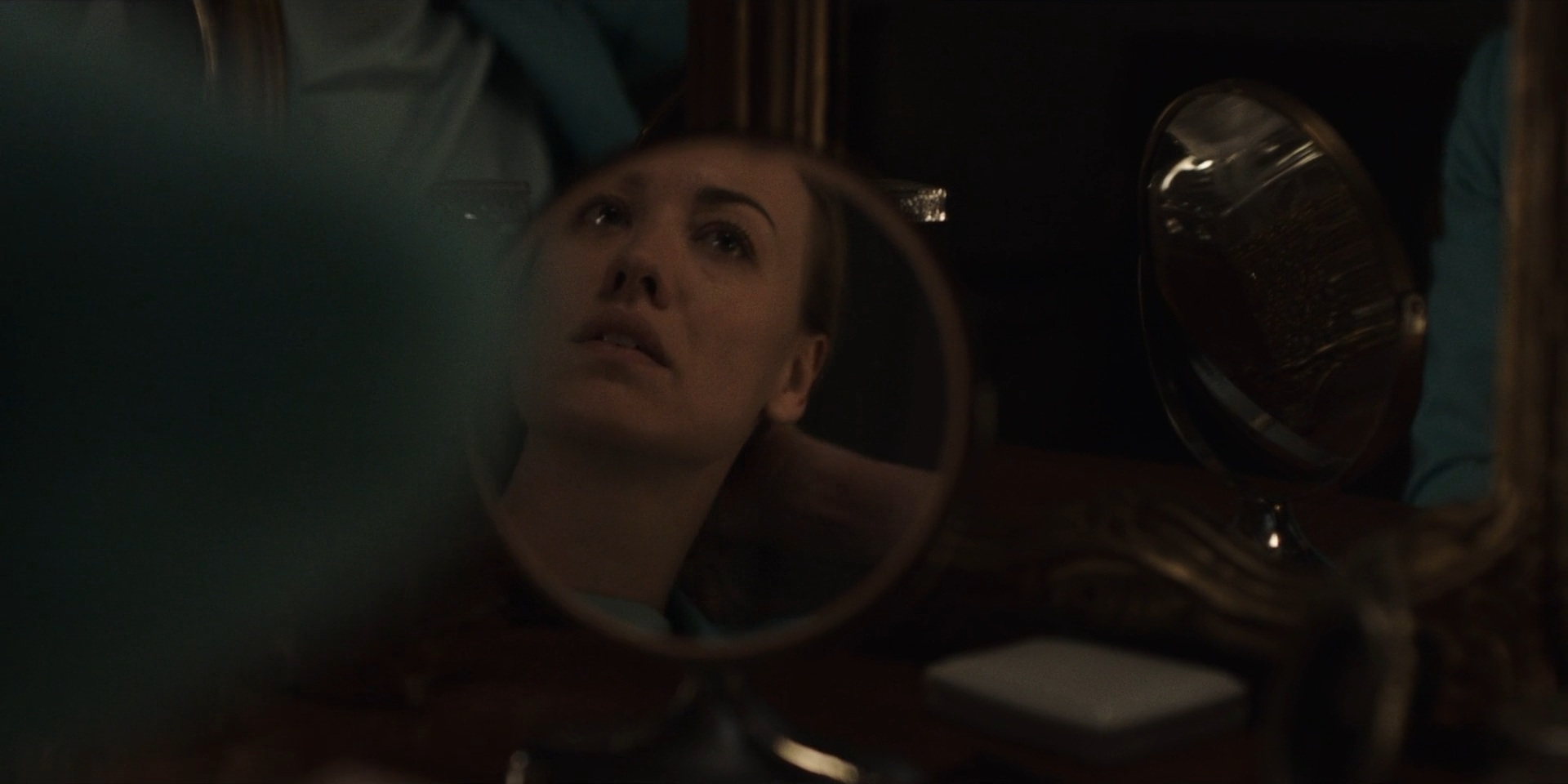 TheHandmaidsTale_1x06_AWomansPlace_0507.jpg