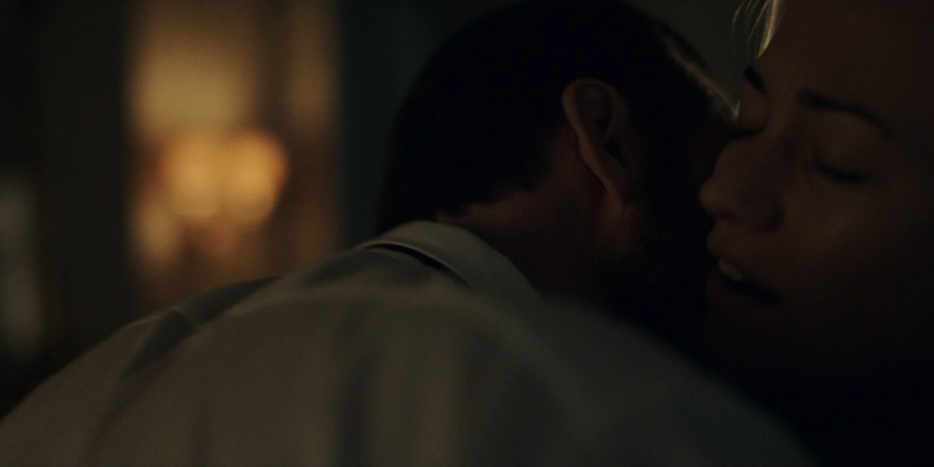 TheHandmaidsTale_1x06_AWomansPlace_0552.jpg