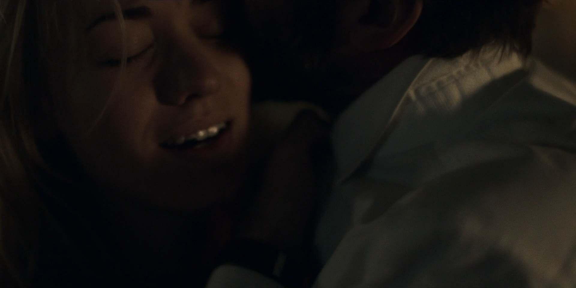 TheHandmaidsTale_1x06_AWomansPlace_0560.jpg