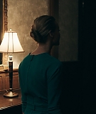 TheHandmaidsTale_1x06_AWomansPlace_0179.jpg