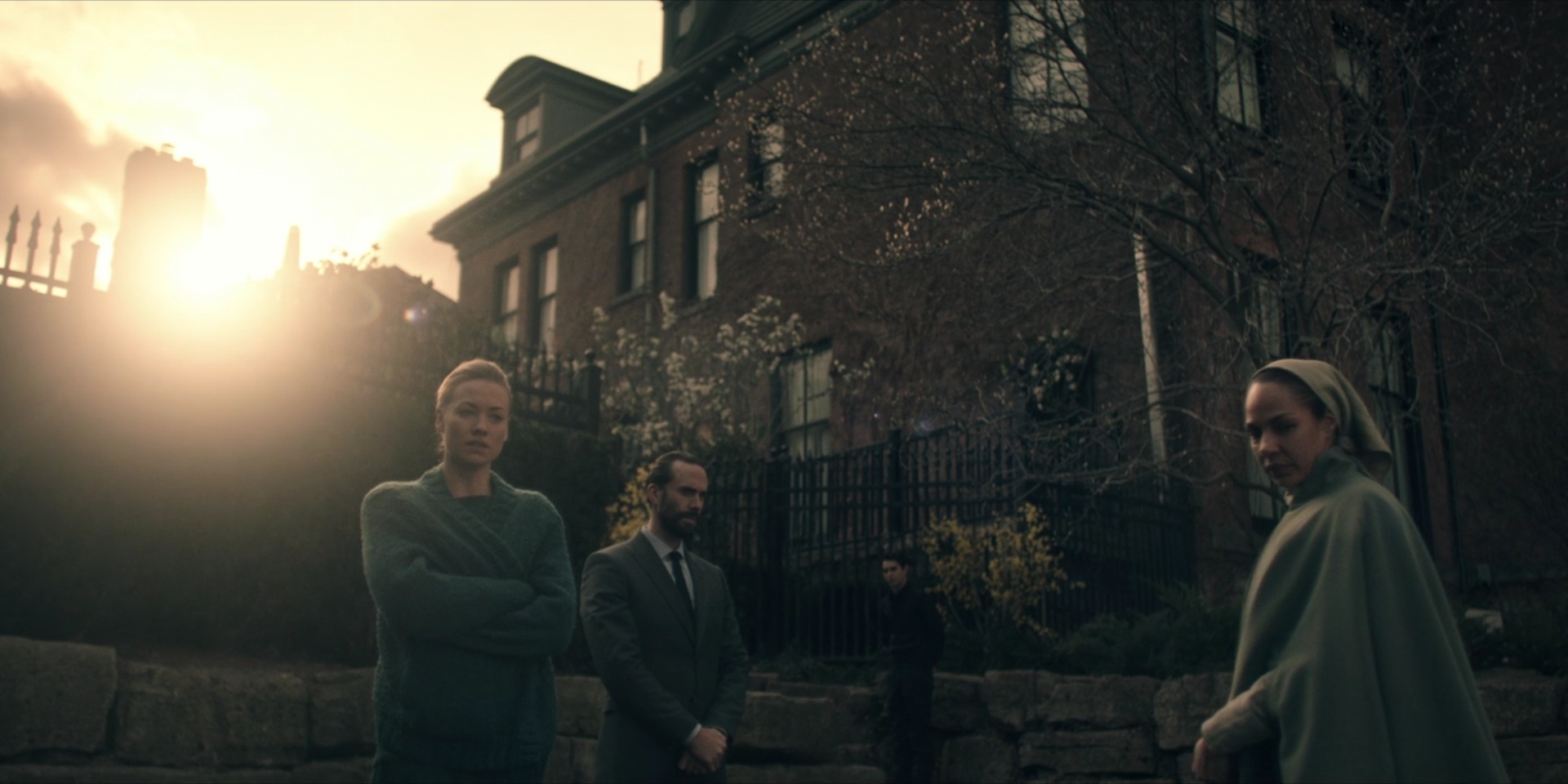 TheHandmaidsTale_1x08_Jezebels_0003.jpg
