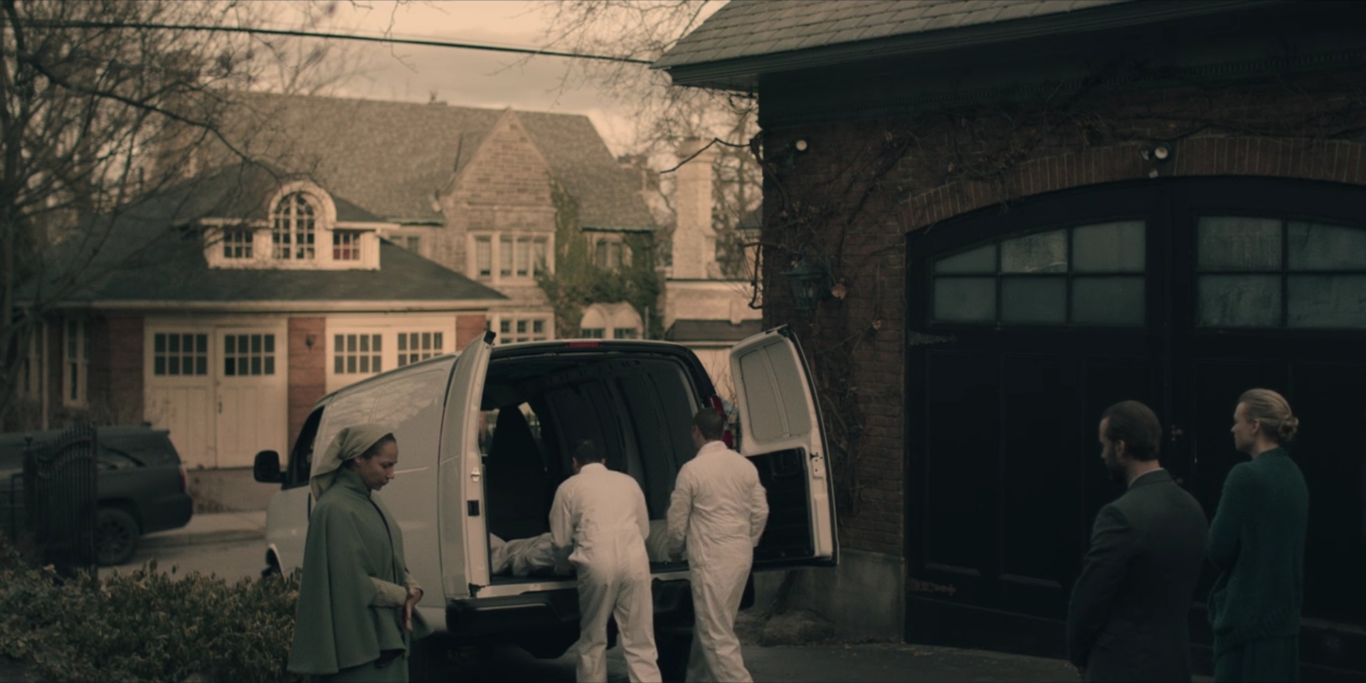 TheHandmaidsTale_1x08_Jezebels_0005.jpg