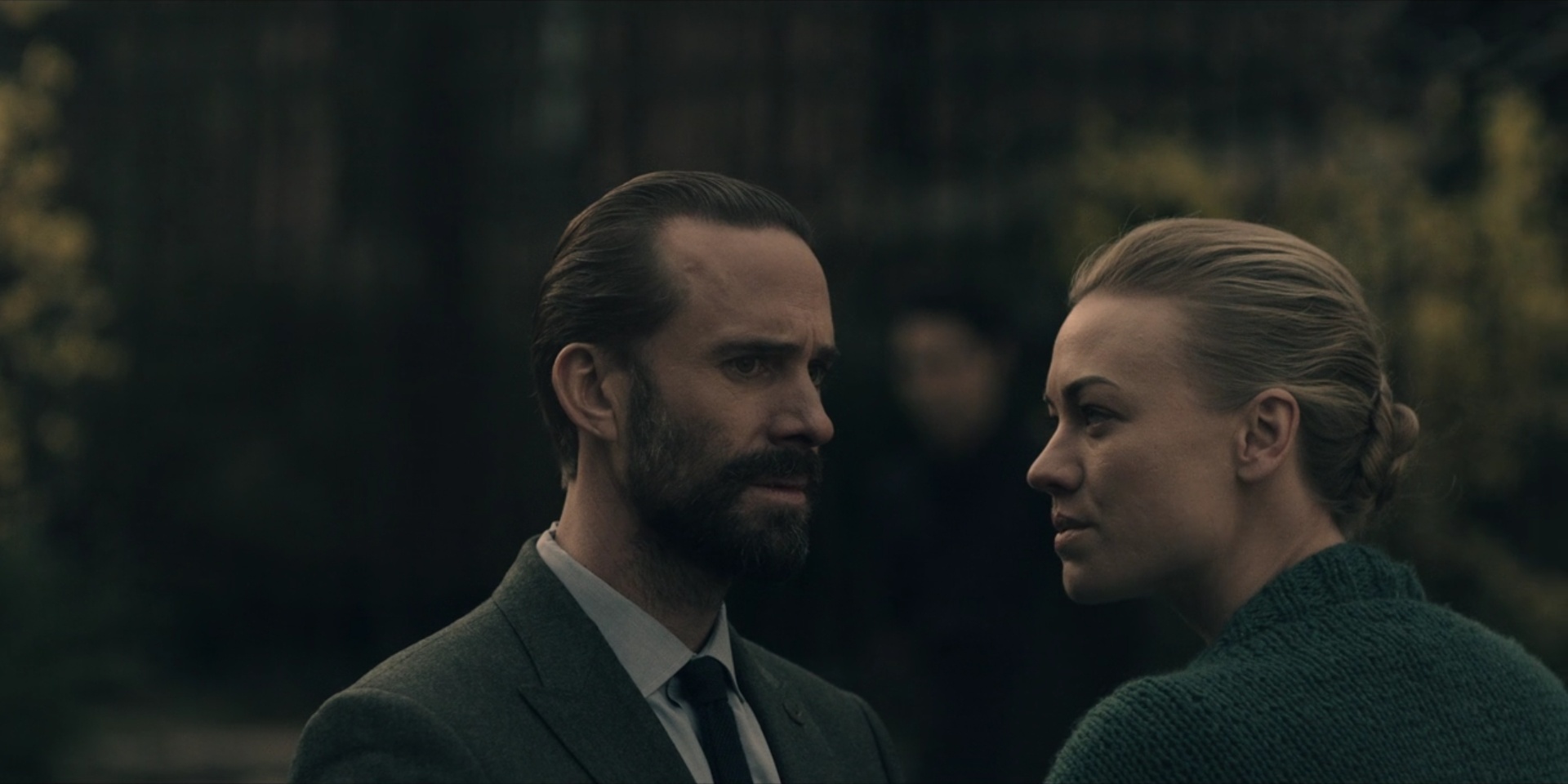 TheHandmaidsTale_1x08_Jezebels_0009.jpg