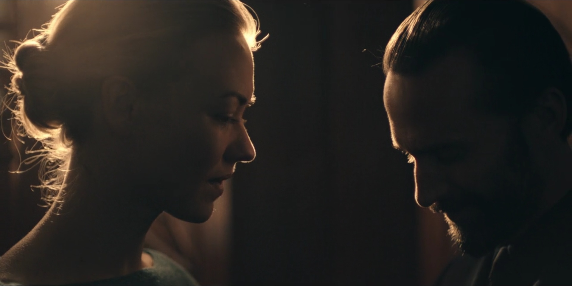 TheHandmaidsTale_1x08_Jezebels_0031.jpg TheHandmaidsTale_1x08_Jezebels_0031.jpg