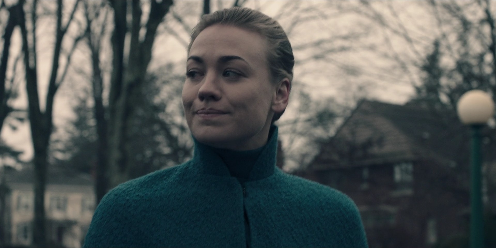 TheHandmaidsTale_1x09_TheBridge_0023.jpg