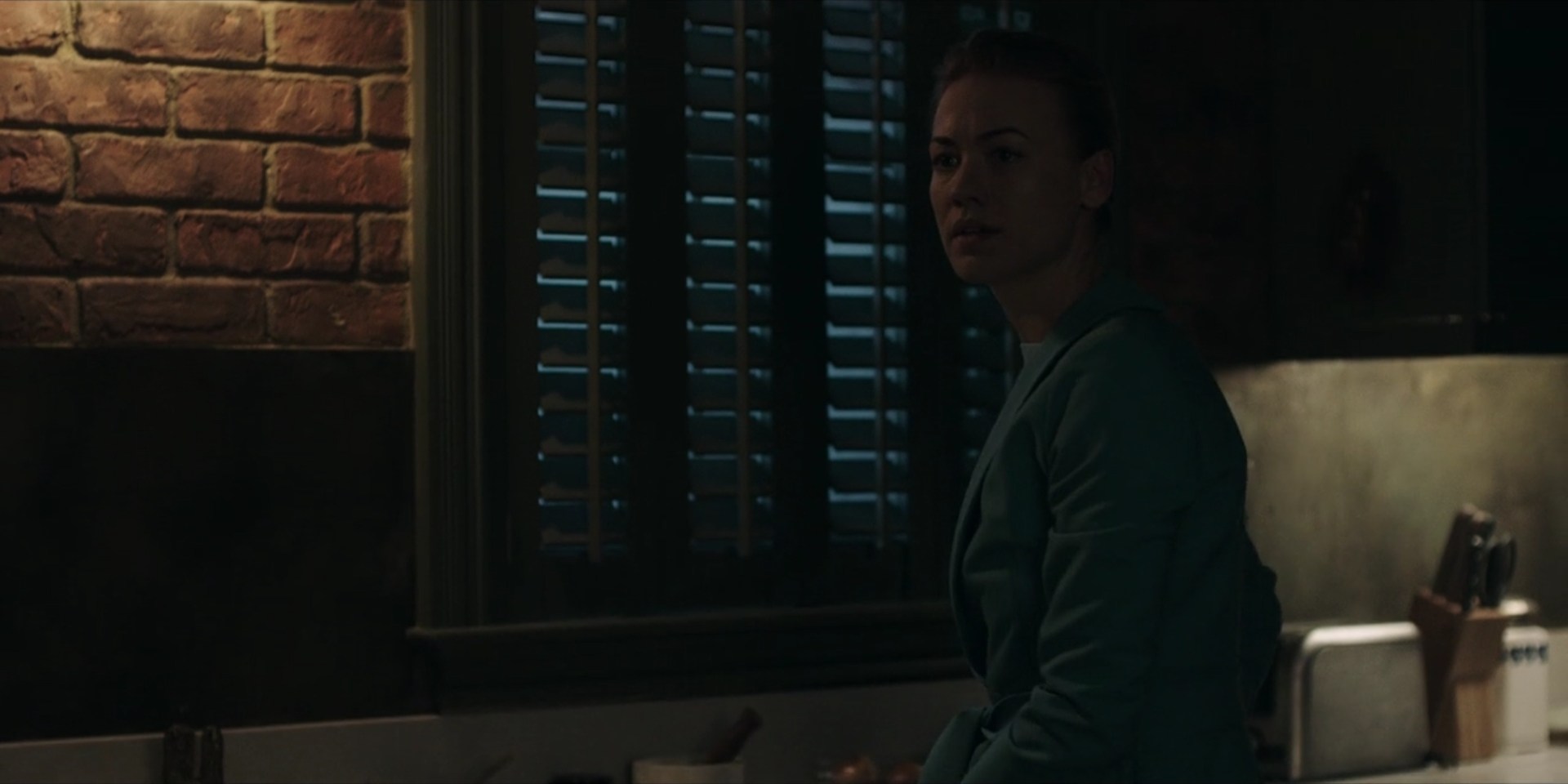 TheHandmaidsTale_1x09_TheBridge_0065.jpg