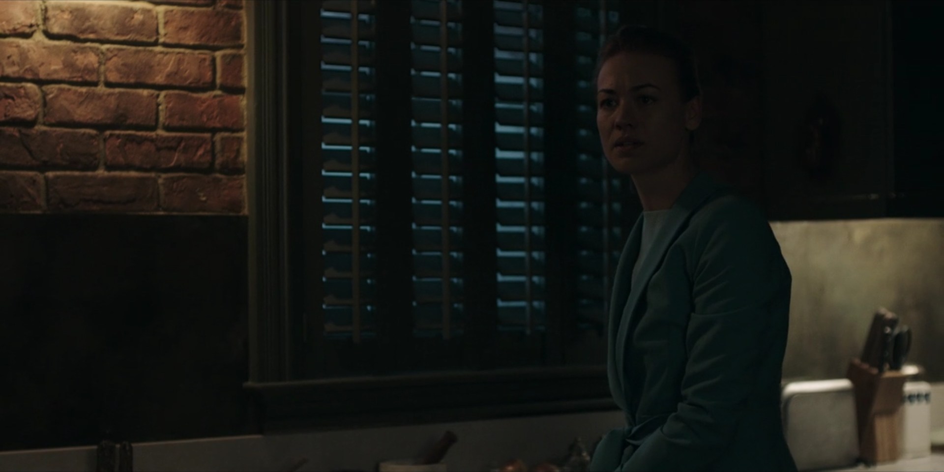 TheHandmaidsTale_1x09_TheBridge_0067.jpg