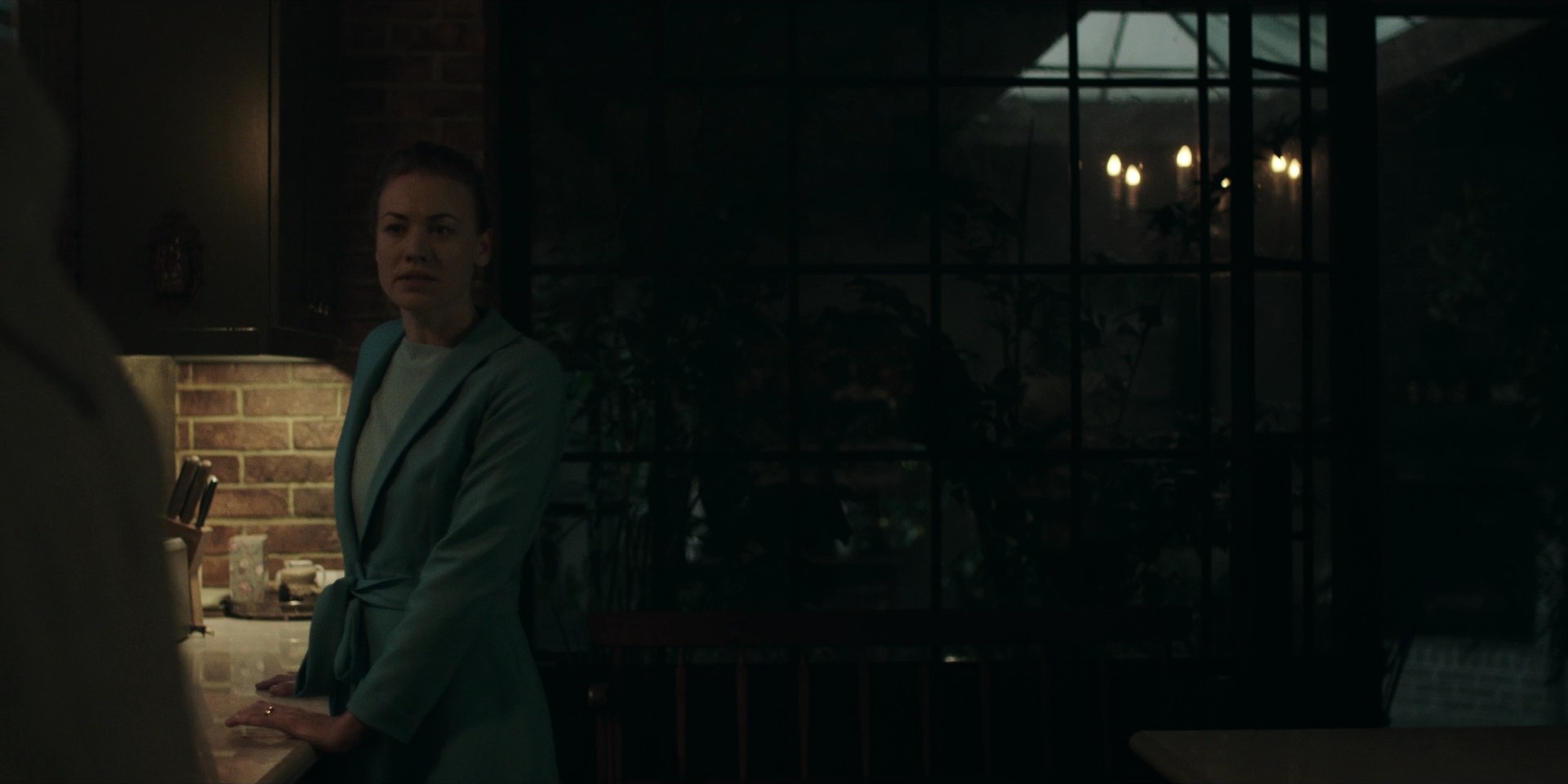 TheHandmaidsTale_1x09_TheBridge_0079.jpg