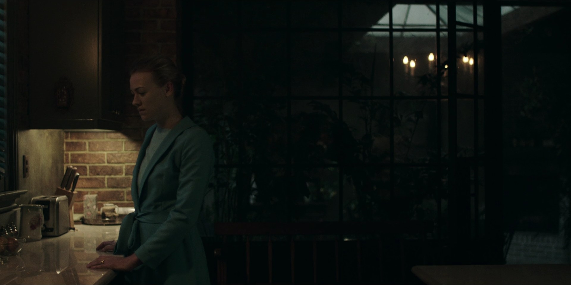 TheHandmaidsTale_1x09_TheBridge_0085.jpg TheHandmaidsTale_1x09_TheBridge_0085.jpg