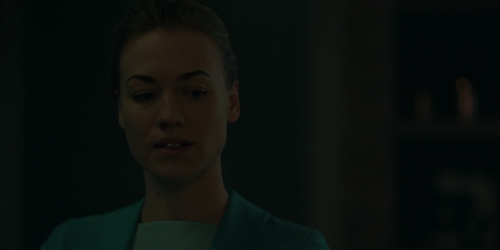 TheHandmaidsTale_1x09_TheBridge_0116.jpg