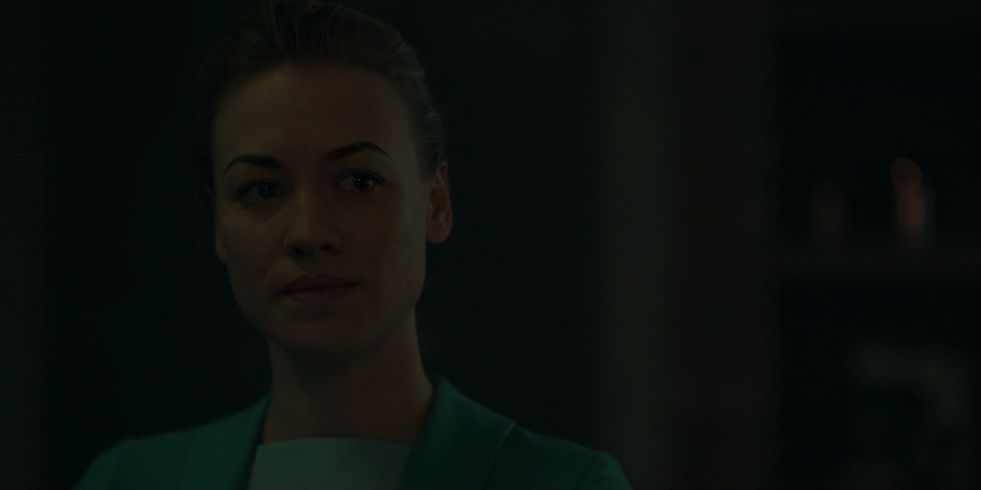 TheHandmaidsTale_1x09_TheBridge_0119.jpg