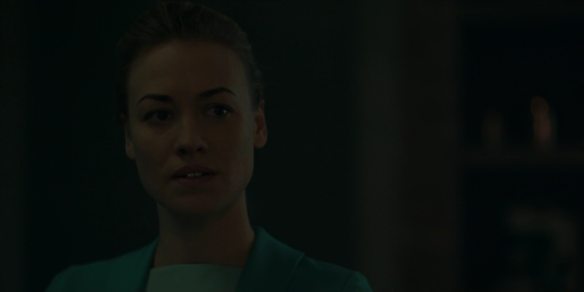 TheHandmaidsTale_1x09_TheBridge_0125.jpg
