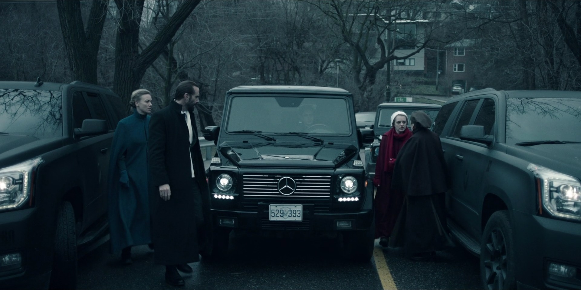 TheHandmaidsTale_1x09_TheBridge_0181.jpg