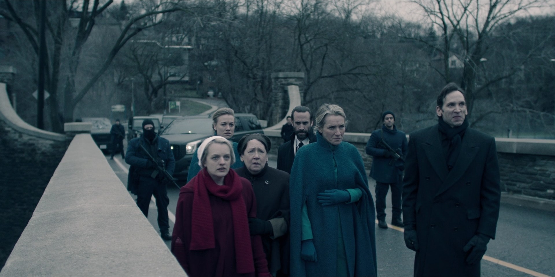 TheHandmaidsTale_1x09_TheBridge_0198.jpg