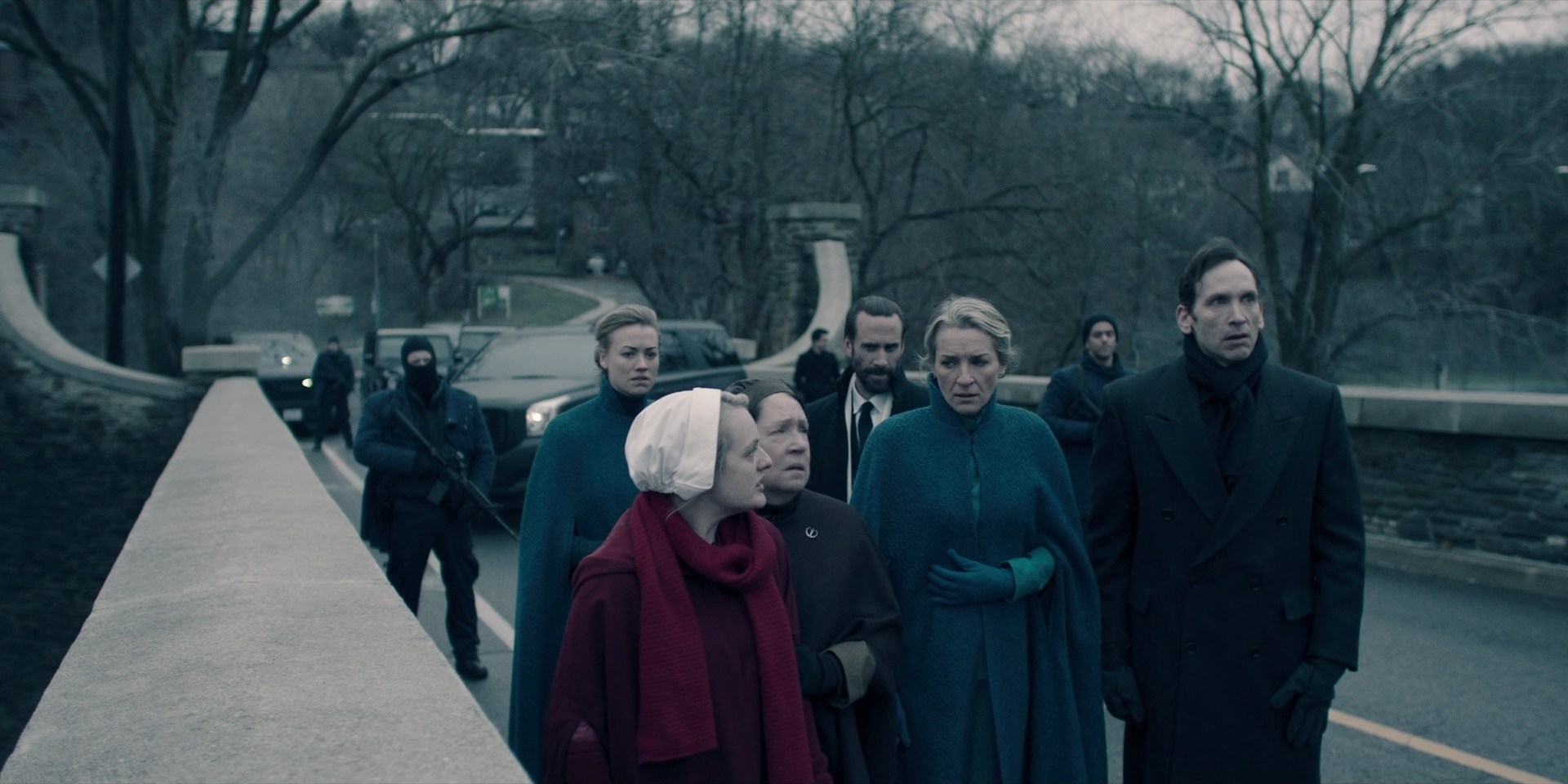 TheHandmaidsTale_1x09_TheBridge_0199.jpg