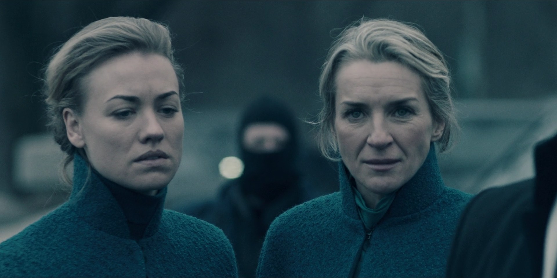 TheHandmaidsTale_1x09_TheBridge_0205.jpg TheHandmaidsTale_1x09_TheBridge_0205.jpg
