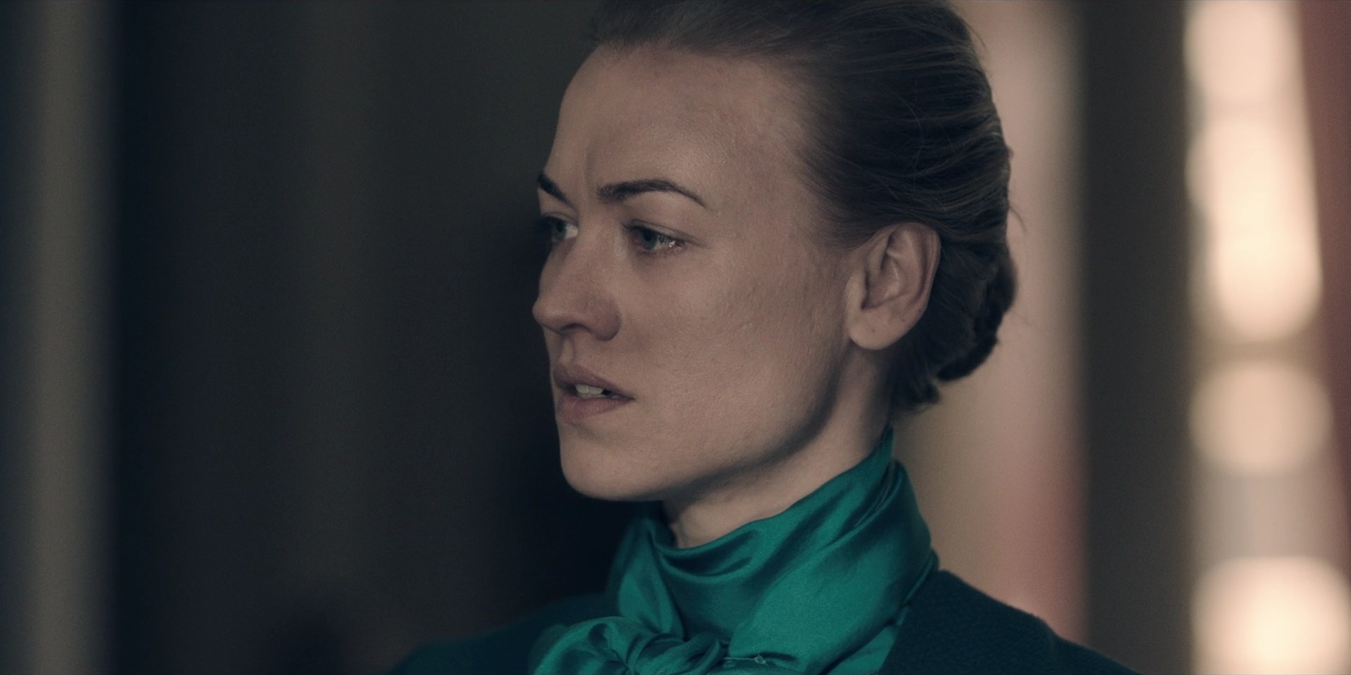 TheHandmaidsTale_1x09_TheBridge_0257.jpg