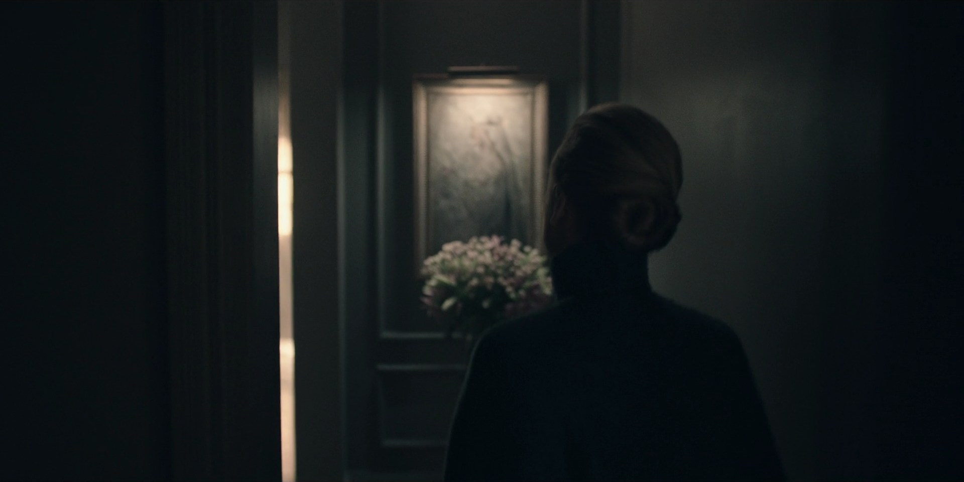 TheHandmaidsTale_1x09_TheBridge_0277.jpg