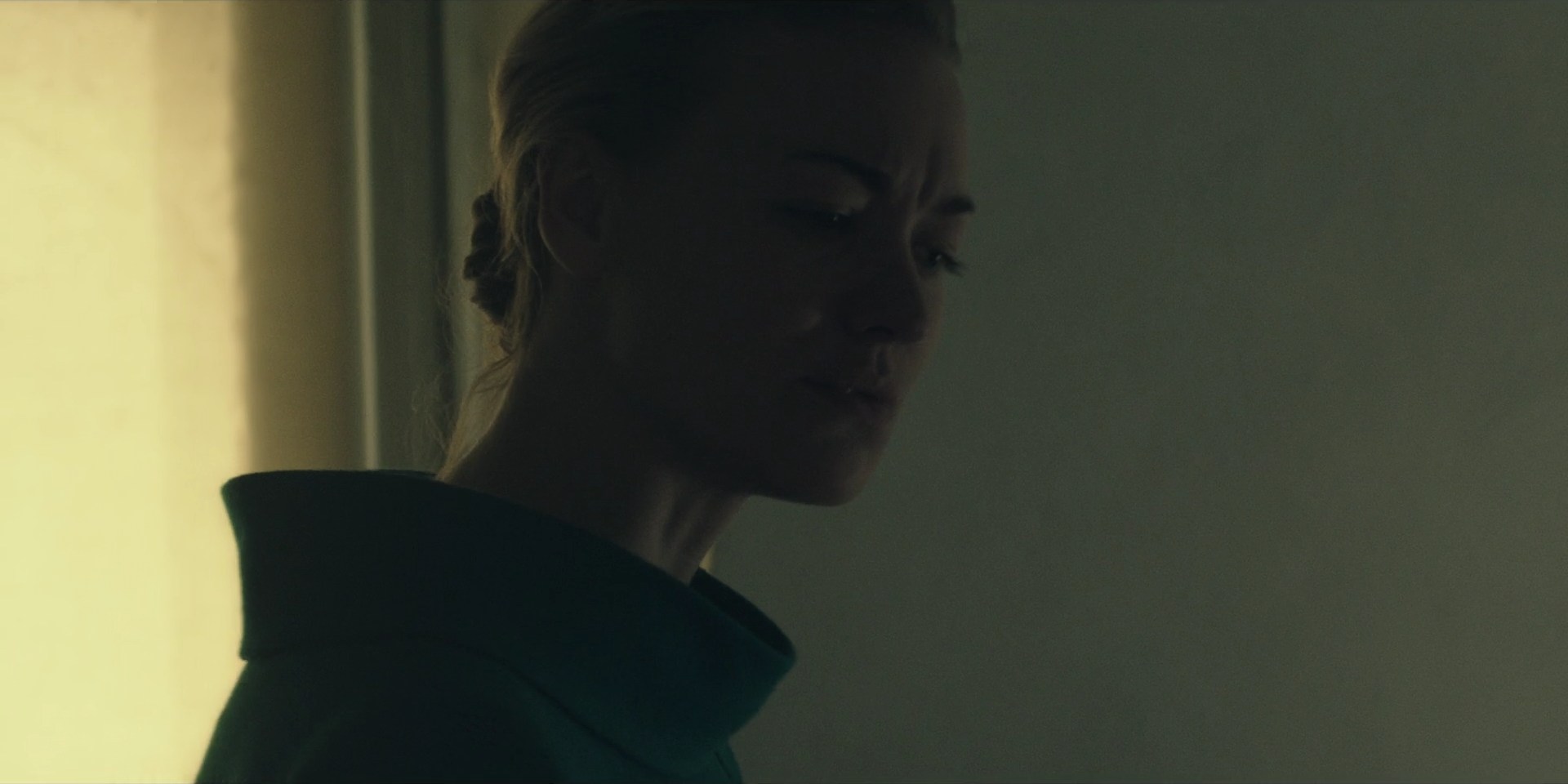 TheHandmaidsTale_1x10_Night_0017.jpg