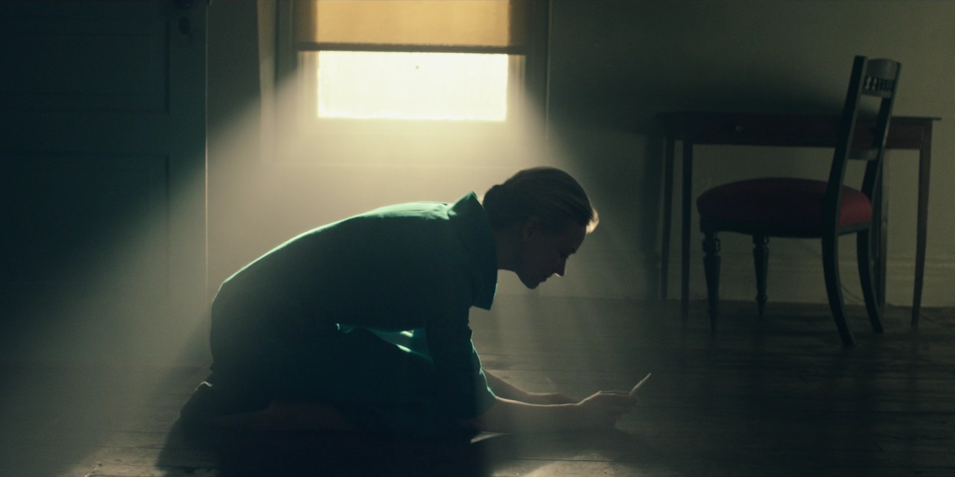 TheHandmaidsTale_1x10_Night_0084.jpg TheHandmaidsTale_1x10_Night_0084.jpg
