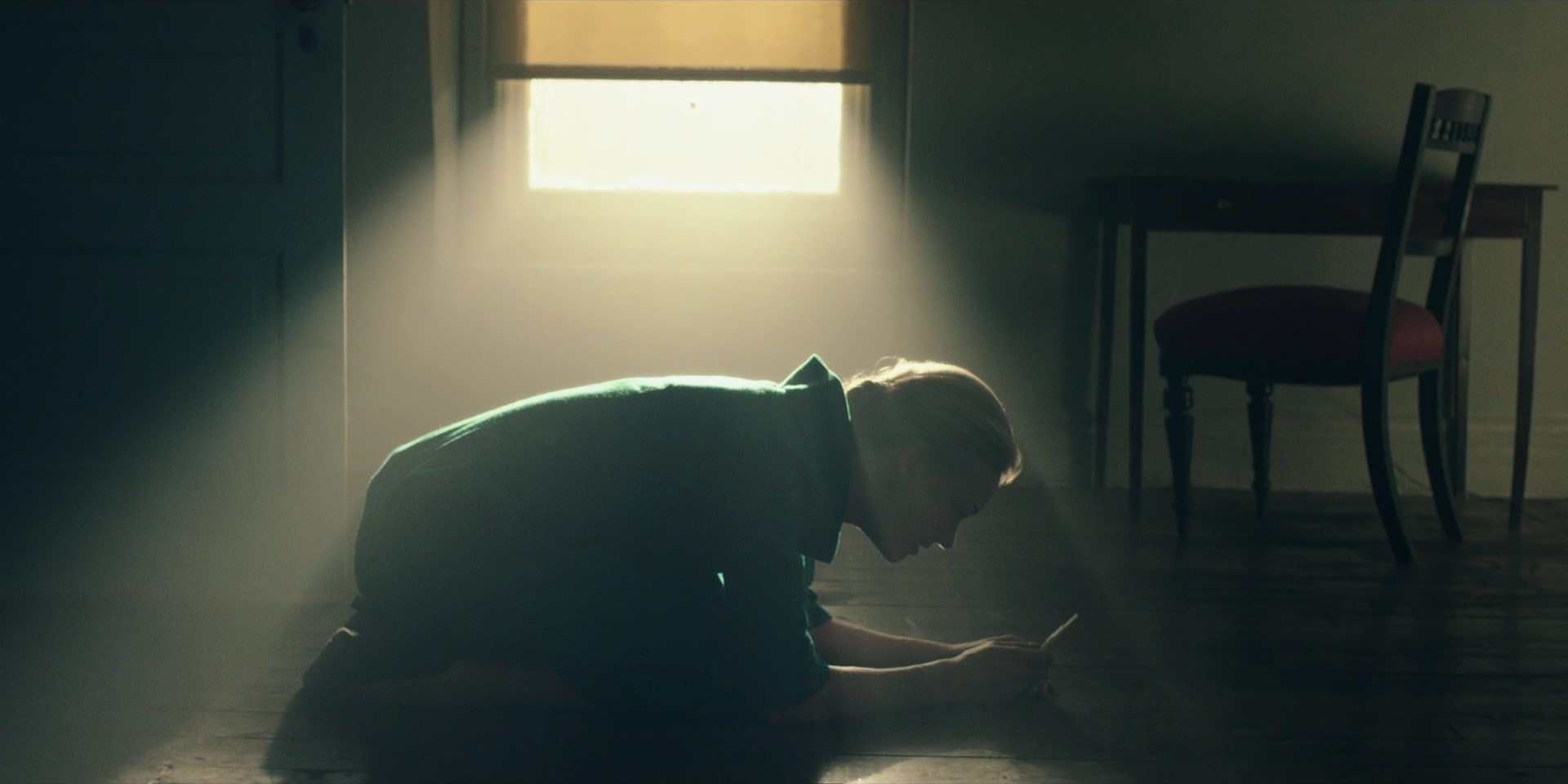 TheHandmaidsTale_1x10_Night_0085.jpg