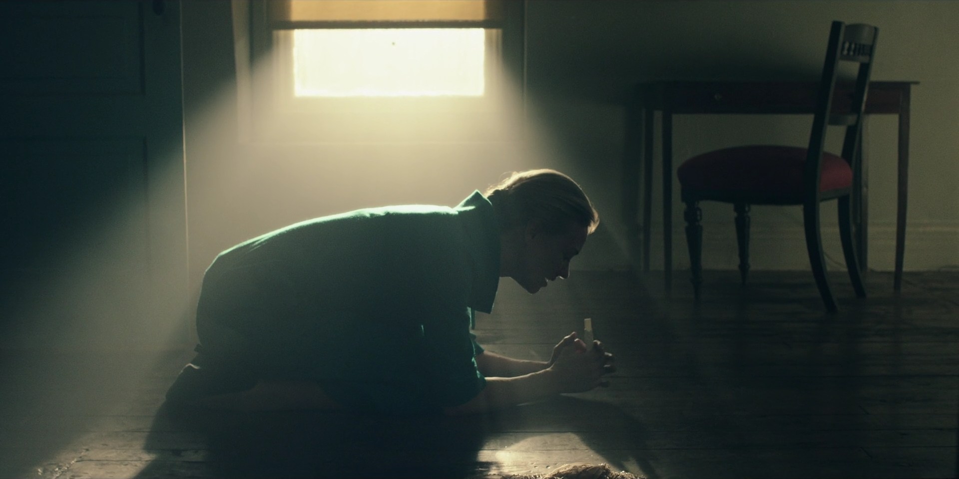 TheHandmaidsTale_1x10_Night_0086.jpg