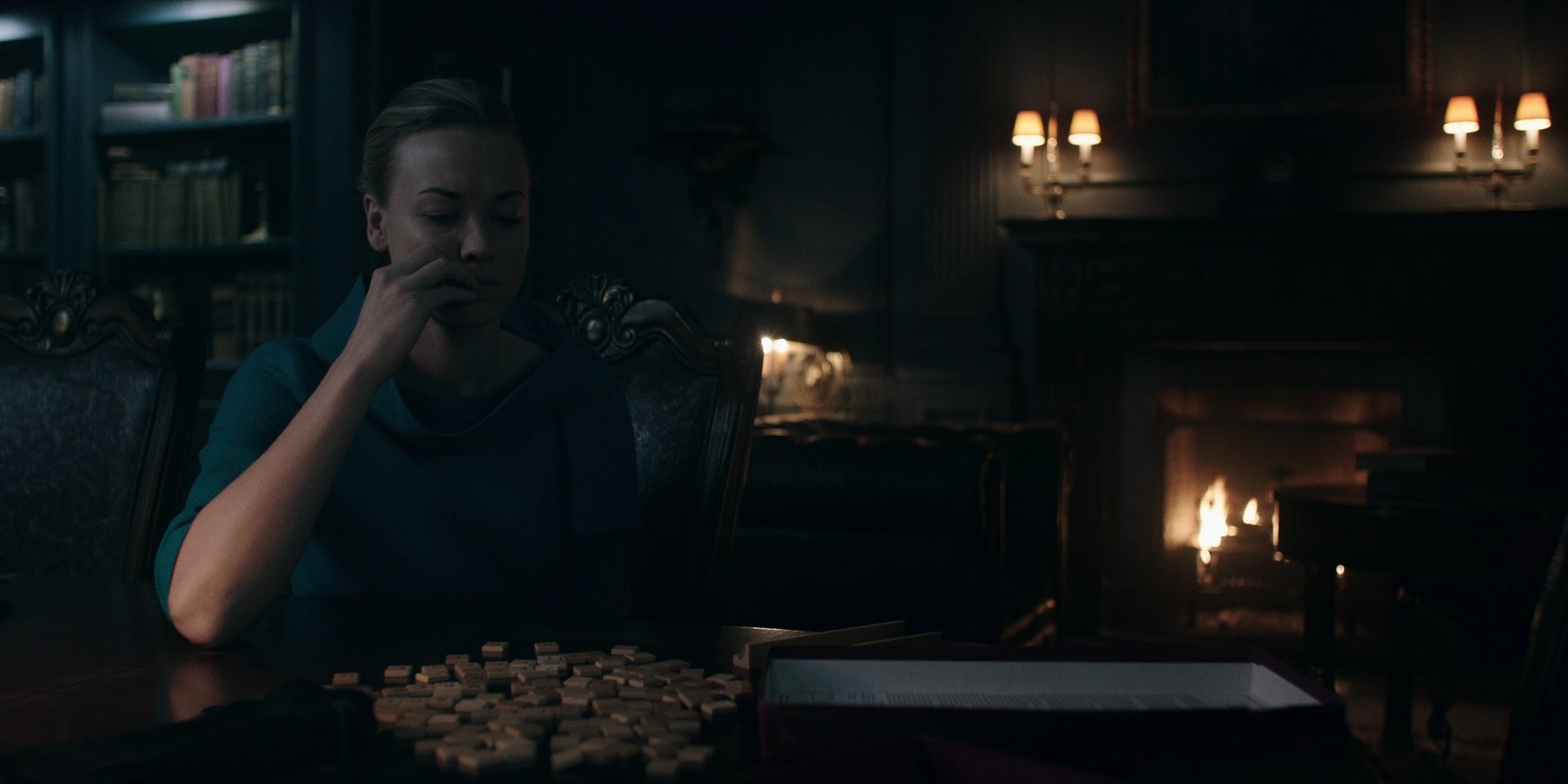 TheHandmaidsTale_1x10_Night_0142.jpg
