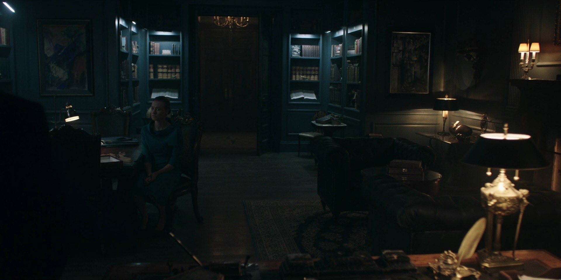 TheHandmaidsTale_1x10_Night_0160.jpg